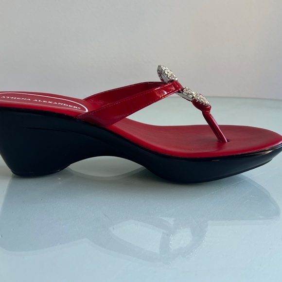 Athena Alexander Sabrina Red Patent Wedges Size 8M - Picture 5 of 6